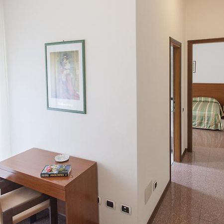 Hotel Rossini Tabiano Terme Bagian luar foto
